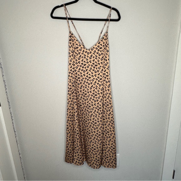 Sezane Tan and Black Midi Dress - Picture 2 of 15